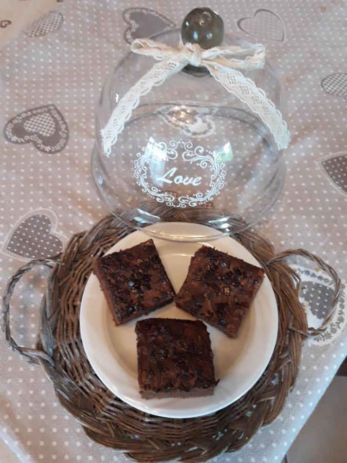 B&B Elise Castel Ivano Екстер'єр фото